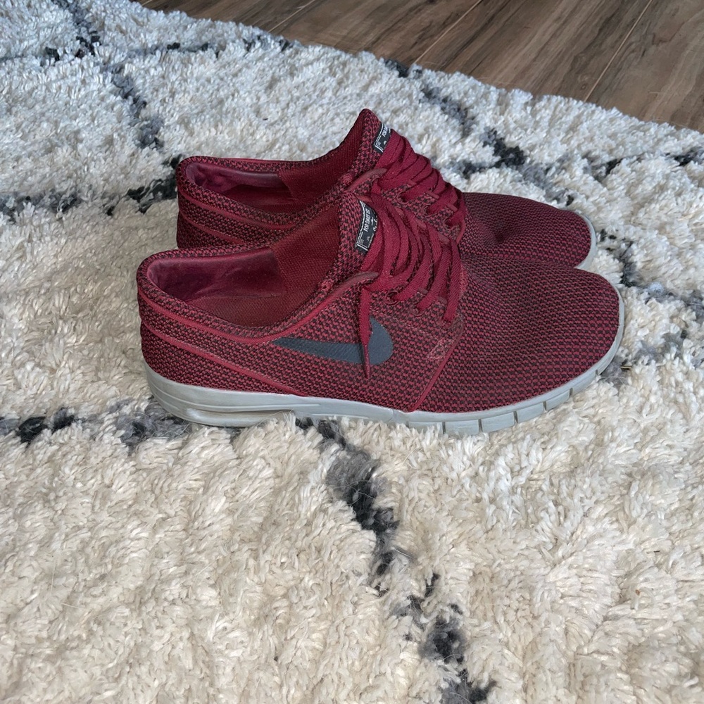 Nike Janoski Airs